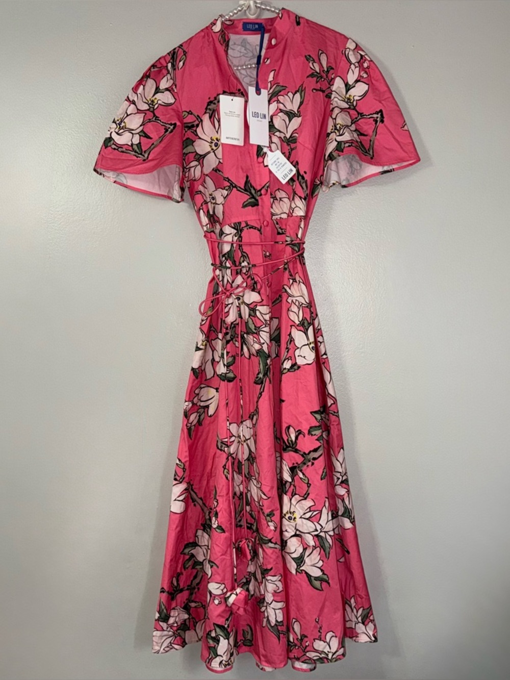 LEO LIN BIANCA SHORT SLEEVE MIDI DRESS IN PINK MAGNOLIA PRINT - Picture 3 of 17